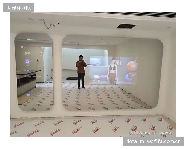 部分智能健身镜在用户不知情下采集家庭环境声像，暴露了硬件厂商过度采集数据的野心